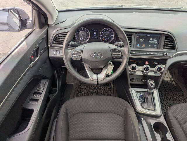2019 Hyundai Elantra SEL