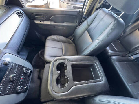 2011 Chevrolet Tahoe Special Service