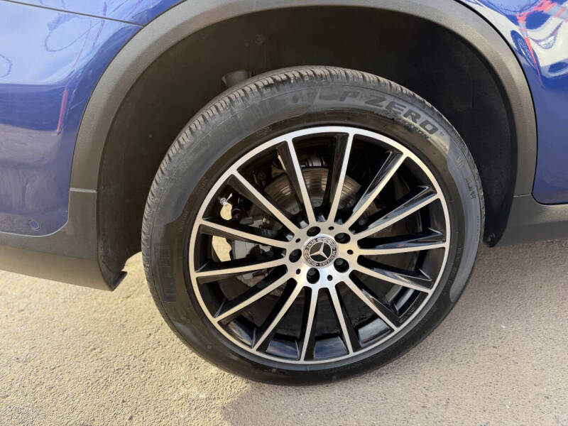 2021 Mercedes-Benz GLC GLC 300