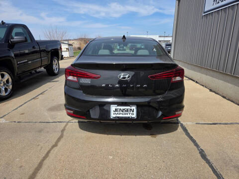 2019 Hyundai Elantra