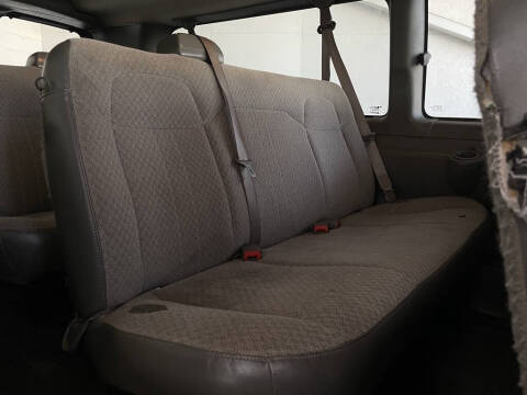 2017 Chevrolet Express LT 3500