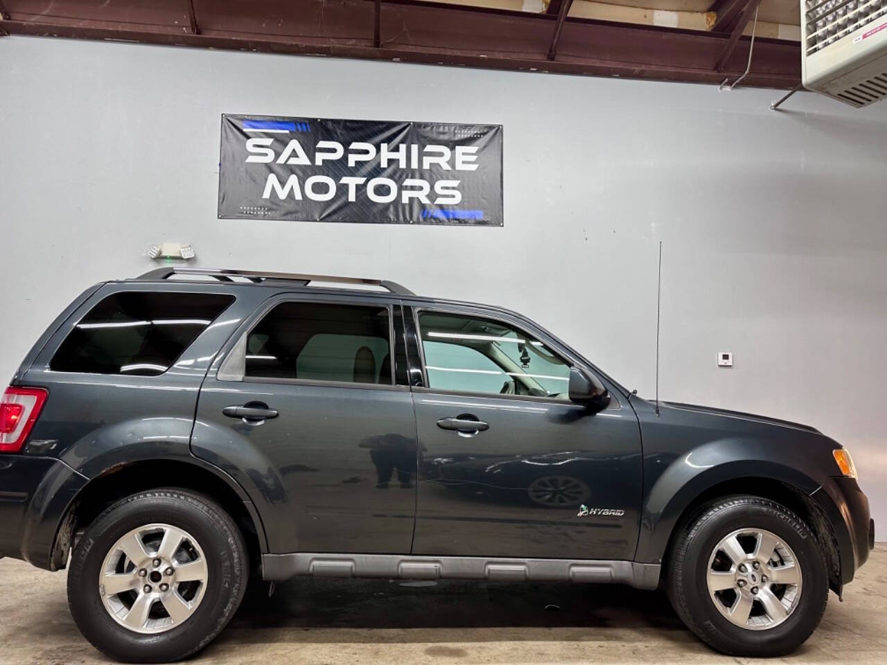 2009 Ford Escape Hybrid for sale at Sapphire Motors in Gurnee, IL