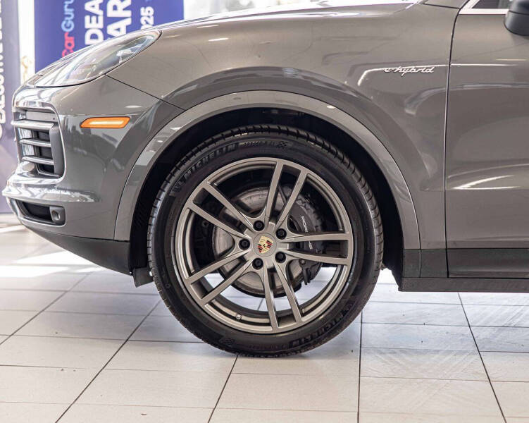 2021 Porsche Cayenne E-Hybrid