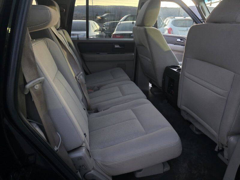 2010 Ford Expedition XLT