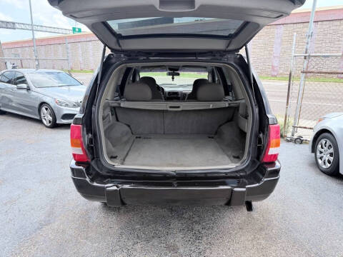 2004 Jeep Grand Cherokee Laredo