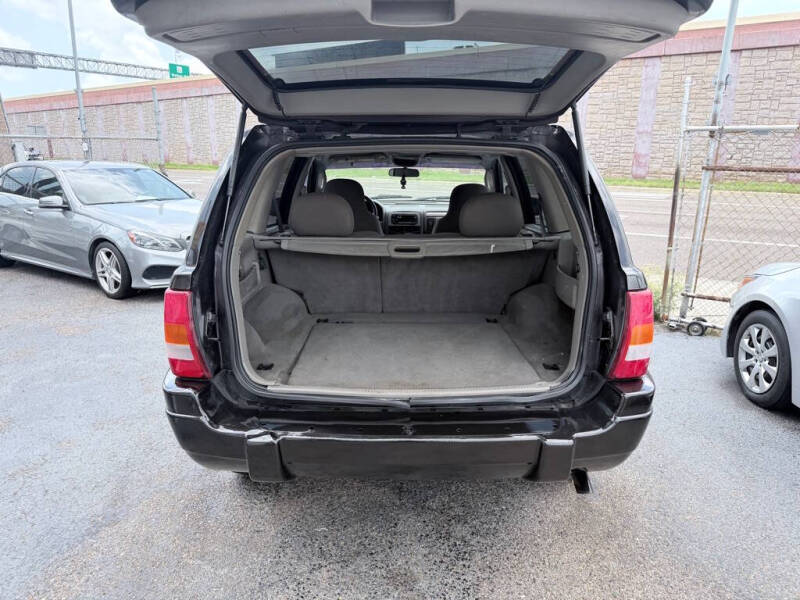 2004 Jeep Grand Cherokee Laredo
