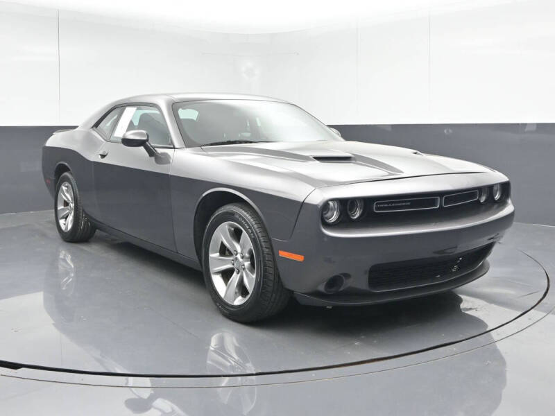 2021 Dodge Challenger SXT