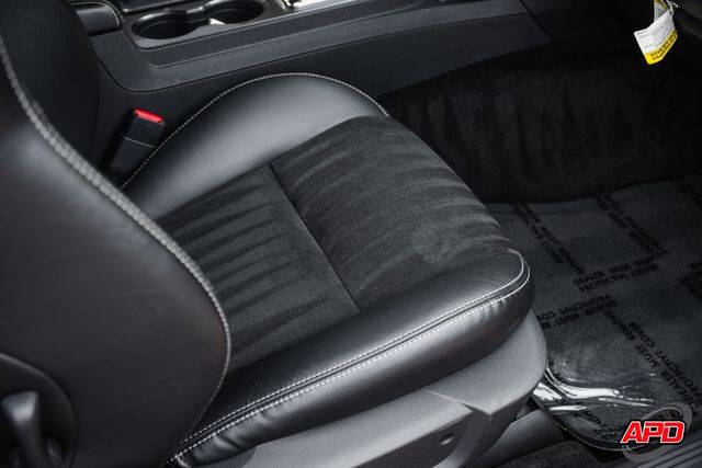 2008 Dodge Challenger SRT8