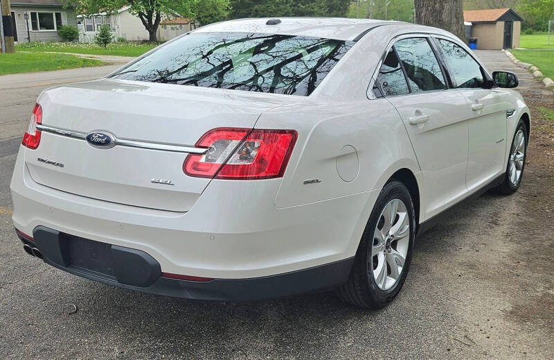 2012 Ford Taurus SEL
