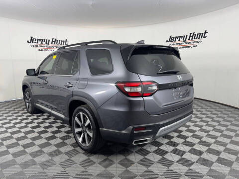 2025 Honda Pilot Touring