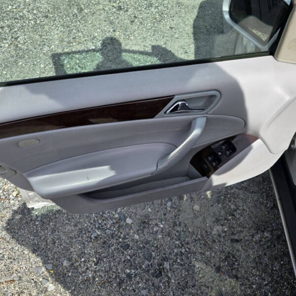 2004 Mercedes-Benz C-Class C 240