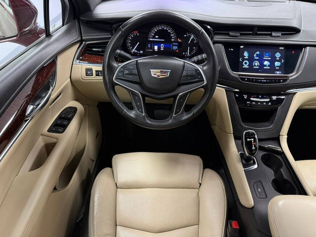 2017 Cadillac XT5 for sale at Conway Imports in   Streamwood, IL