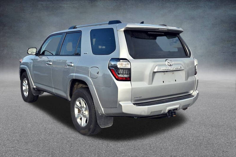 2024 Toyota 4Runner SR5
