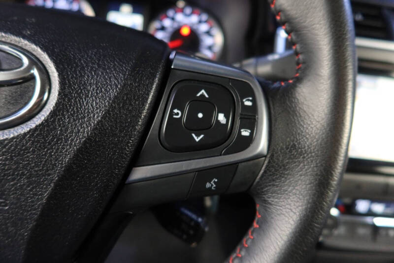 2015 Toyota Camry XSE