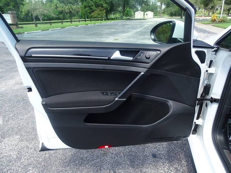 2015 Volkswagen Golf GTI S