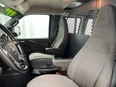 2016 Chevrolet Express 3500