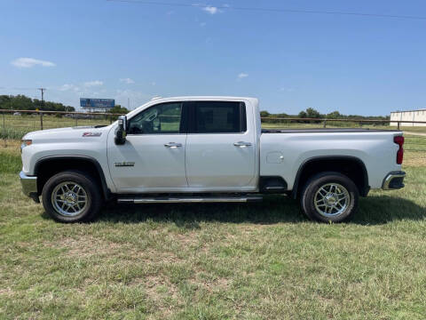 2020 Chevrolet Silverado 2500HD for sale at BENTON MOTORPLEX in Cleburne TX