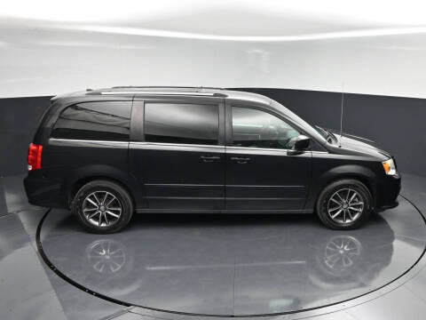 2016 Dodge Grand Caravan SXT Plus