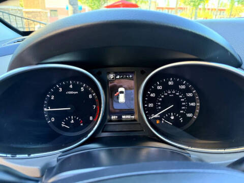 2017 Hyundai Santa Fe Sport 2.4L