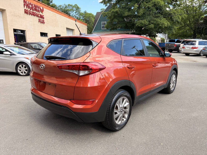 2017 Hyundai Tucson SE