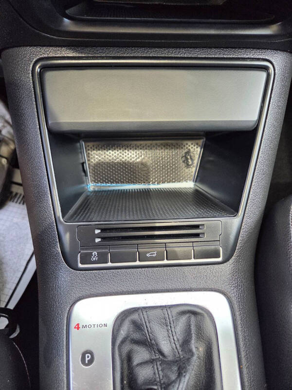 2011 Volkswagen Tiguan SEL 4Motion