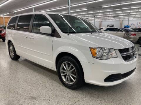2017 Dodge Grand Caravan for sale at Dixie Imports in Fairfield OH
