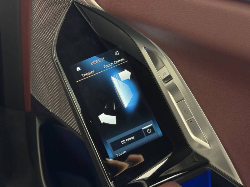 2023 BMW 7 Series 740i