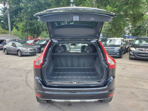 2015 Volvo XC60 T5 Drive-E Premier