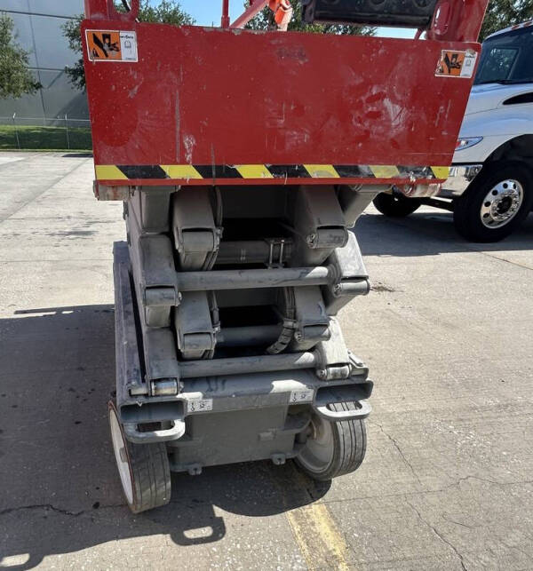 2024 SkyJack SJ3226