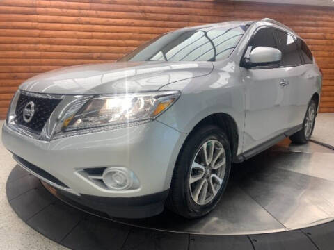2016 Nissan Pathfinder SL