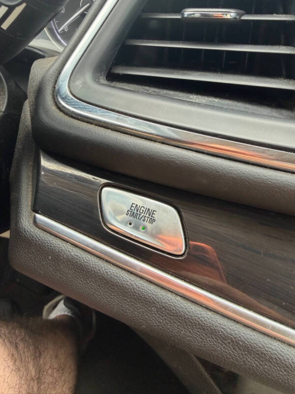 2019 Buick Enclave Essence