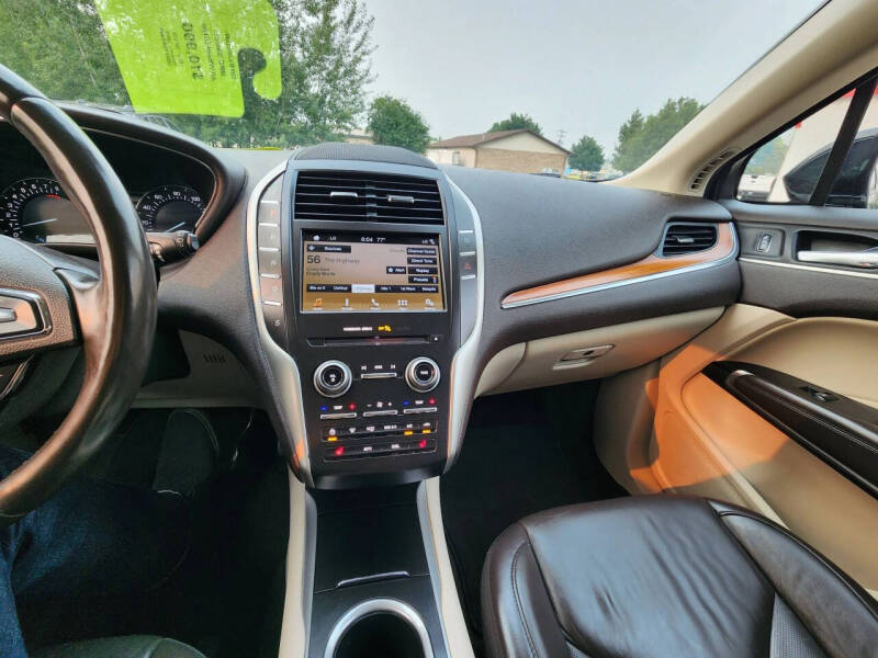 2019 Lincoln MKC Select
