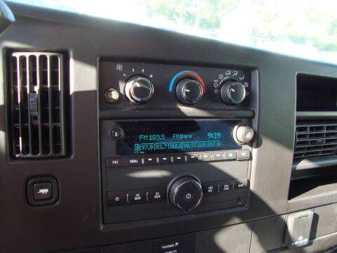 2024 GMC Savana 2500