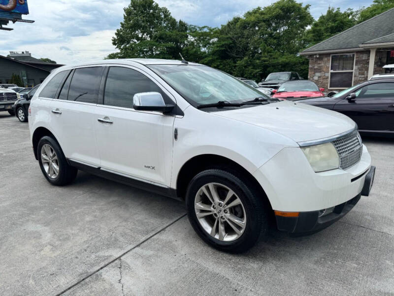 2010 Lincoln MKX Base