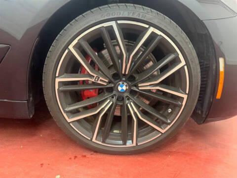 2022 BMW 5 Series 530i