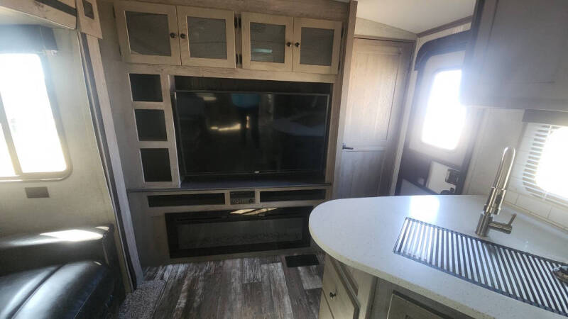 2019 Keystone Outback 324CG