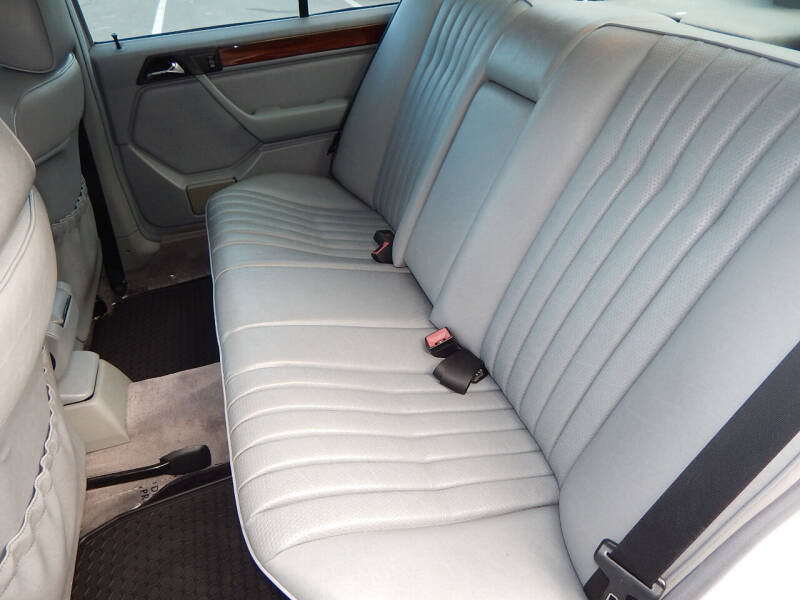 1995 Mercedes-Benz E-Class E 300D