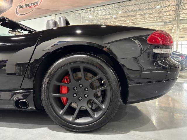 2004 Dodge Viper SRT-10