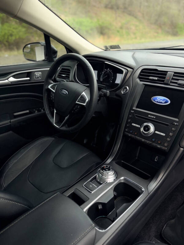 2017 Ford Fusion Titanium