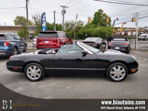 2002 Ford Thunderbird Deluxe
