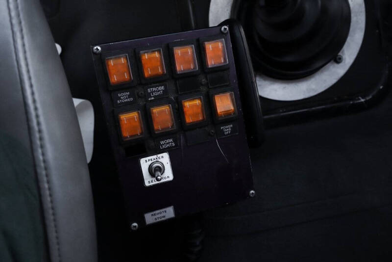 2013 Freightliner M2 112