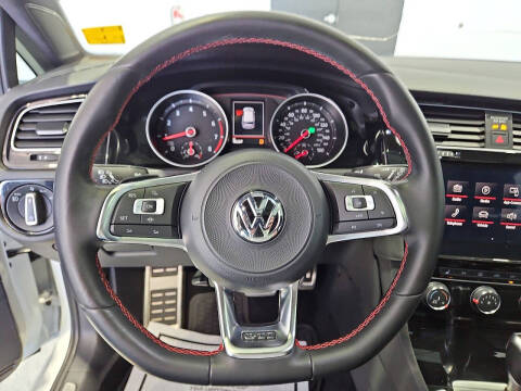 2020 Volkswagen Golf GTI