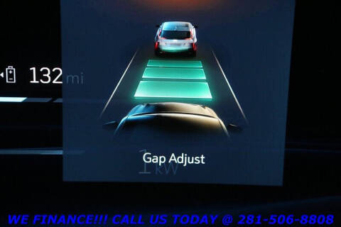 2024 Cadillac LYRIQ Luxury 1