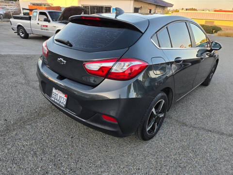 2017 Chevrolet Cruze LT Auto