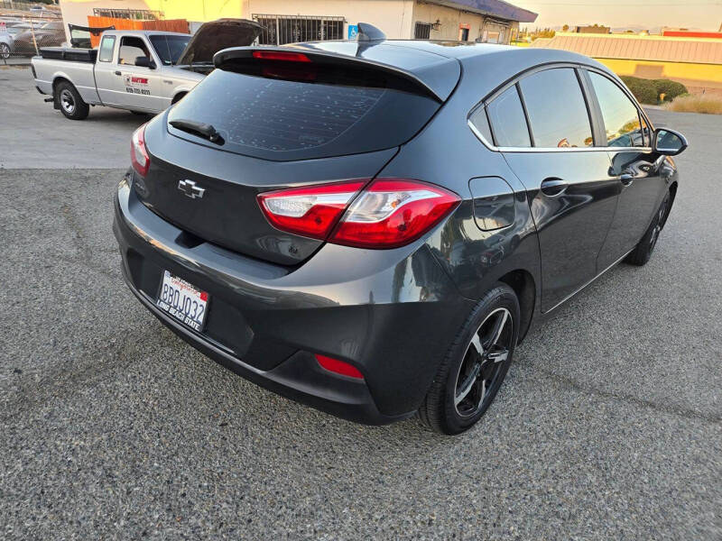 2017 Chevrolet Cruze LT Auto