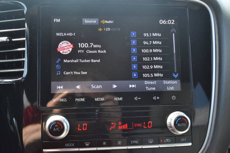 2022 Mitsubishi Outlander PHEV SEL