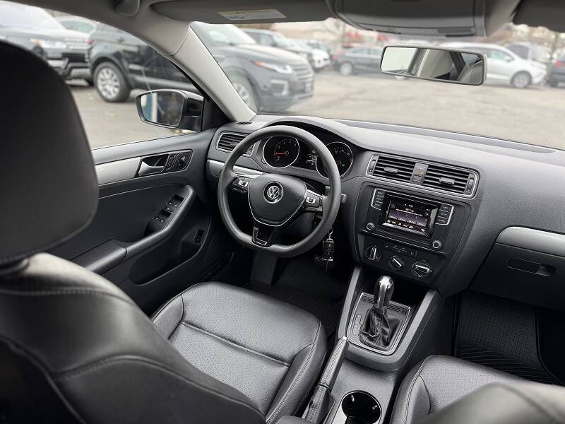 2018 Volkswagen Jetta