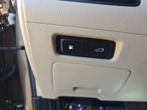 2014 Kia Cadenza Premium