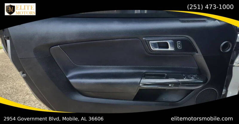 2020 Ford Mustang