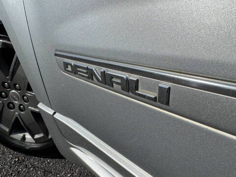 2014 GMC Acadia Denali